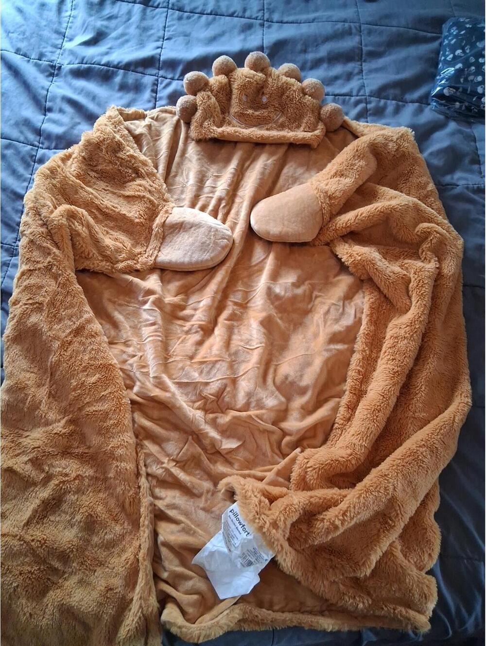 Pillowfort Sun Hooded Blanket W1